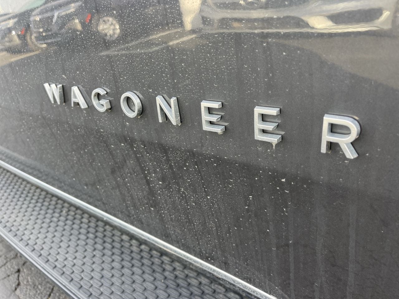 2022 Jeep Wagoneer Series III